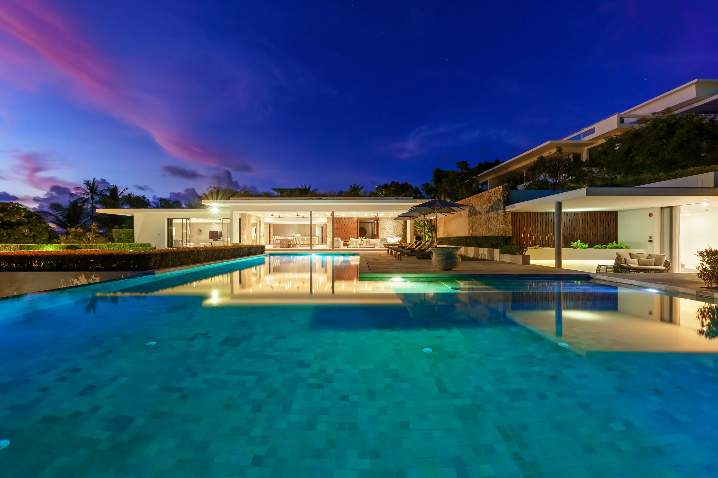 Samujana 22 at twilight, Koh Samui